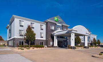 Holiday Inn Express & Suites Pittsburg