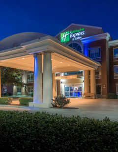 Holiday Inn Express Hotel & Suites