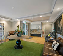 Potter's Boutique Hotel Lobby