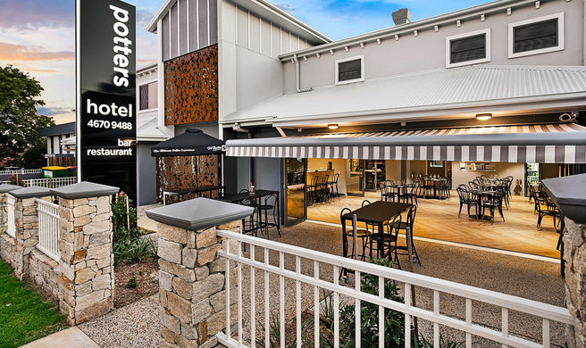 Potter's Boutique Hotel Exterior