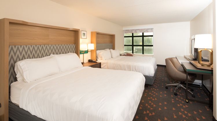 Holiday Inn Hotel & Suites Ann Arbor Room