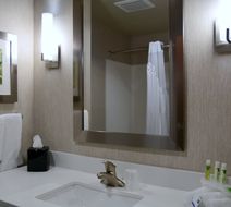 Holiday Inn Express & Suites Houston NW Room