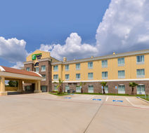 Holiday Inn Express & Suites Houston NW Exterior