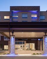 Holiday Inn Express/Suites Duluth North