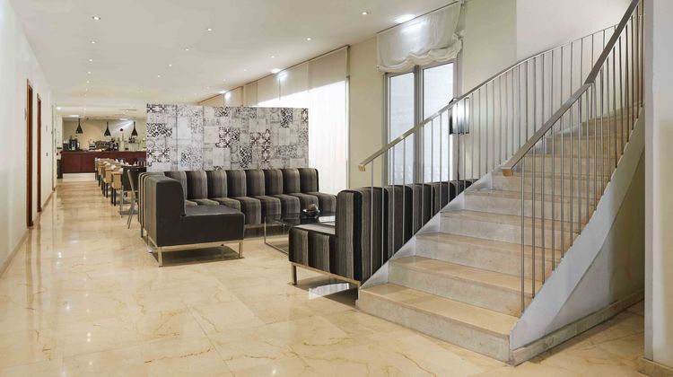 Exe Plaza Delicias Lobby