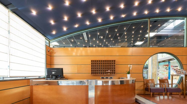 Exe Area Central Hotel Lobby