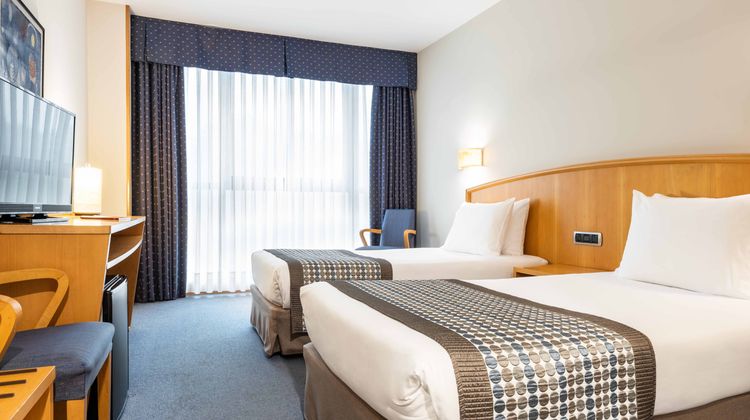 Exe Area Central Hotel Room