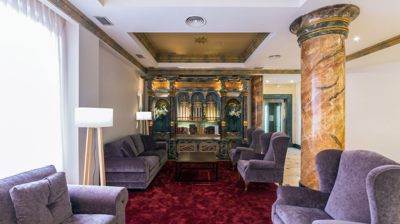 <b>Exe Reina Isabel Lobby</b>. Images powered by <a href="https://www.leonardoworldwide.com/" title="Leonardo Worldwide" target="_blank">Leonardo</a>.