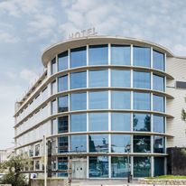 Exe Cunit Suites & Spa