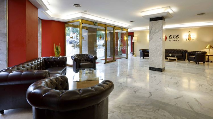Exe Triunfo Granada Lobby