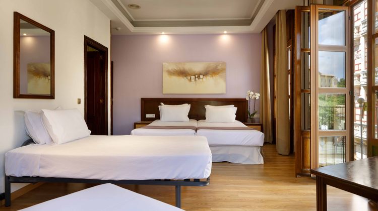 Exe Triunfo Granada Room