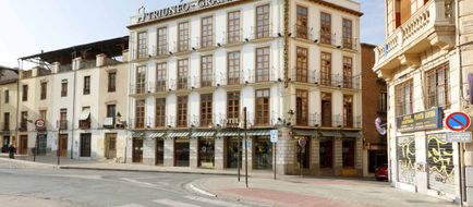 Exe Triunfo Granada Exterior