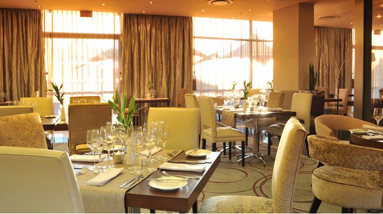<b>Holiday Inn Johannesburg Rosebank Restaurant</b>. Images powered by <a href="https://www.leonardoworldwide.com/" title="Leonardo Worldwide" target="_blank">Leonardo</a>.