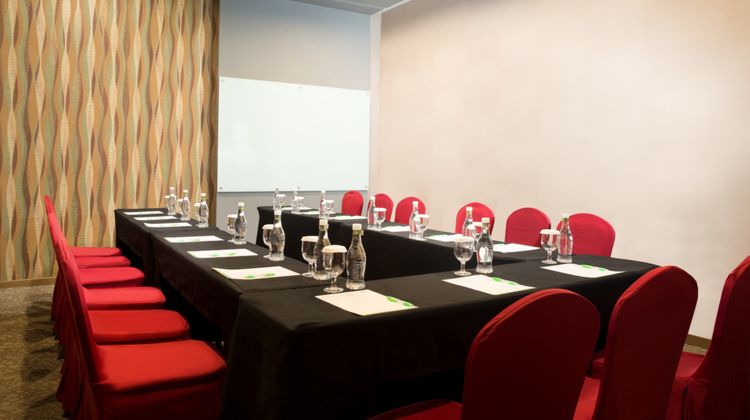 Holiday Inn Cikarang Jababeka Meeting
