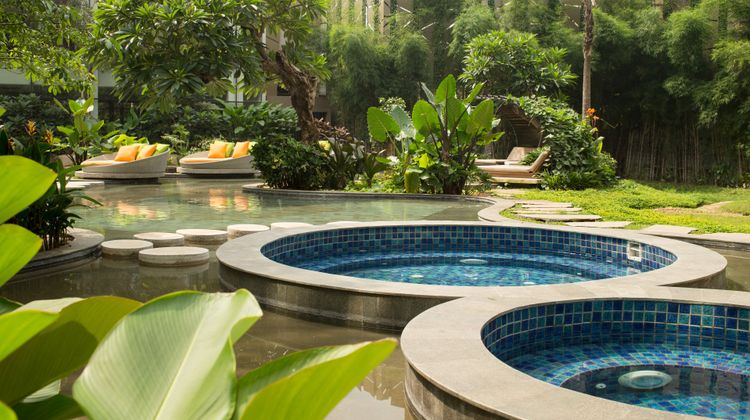 Holiday Inn Cikarang Jababeka Pool