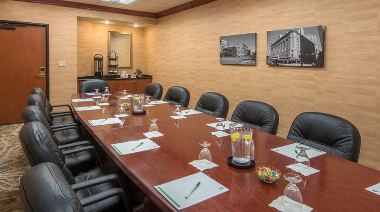 Holiday Inn Denver-Lakewood Meeting