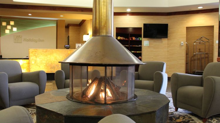 Holiday Inn Denver-Lakewood Lobby