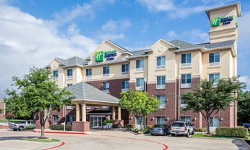 Holiday Inn Express & Suites Dallas