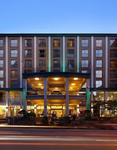 Holiday Inn & Suites Vancouver Downtown