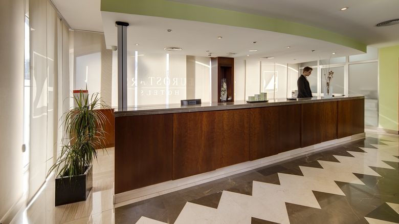 <b>Eurostars Zarzuela Park Lobby</b>. Images powered by <a href="https://www.leonardoworldwide.com/" title="Leonardo Worldwide" target="_blank">Leonardo</a>.