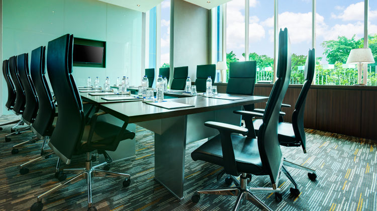 Holiday Inn Express Jakarta Intl Expo Meeting