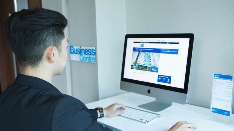 <b>Holiday Inn Express Jakarta Intl Expo Pool</b>. Images powered by <a href="https://www.leonardoworldwide.com/" title="Leonardo Worldwide" target="_blank">Leonardo</a>.