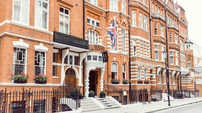 11 Cadogan Gardens Exterior. Images powered by <a href=https://www.travelweekly.com/Hotels/London/