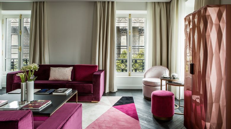 <b>Fauchon L'Hotel Suite</b>. Images powered by <a href="https://www.leonardoworldwide.com/" title="Leonardo Worldwide" target="_blank">Leonardo</a>.