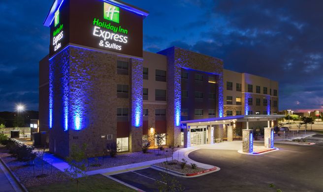 Holiday Inn Express & Suites South Exterior