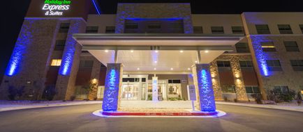 Holiday Inn Express & Suites South Exterior