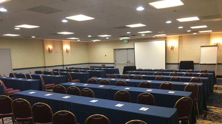 Holiday Inn Express Towson Meeting