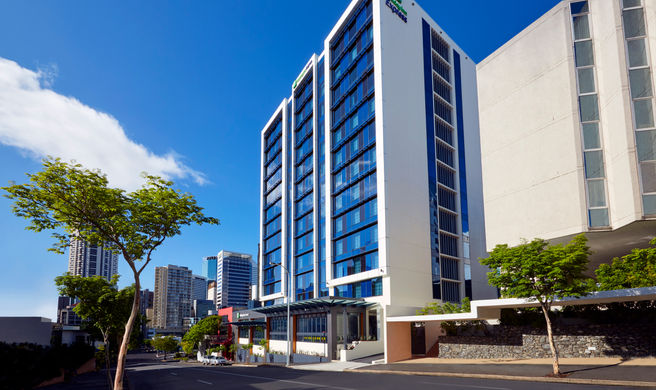 Holiday Inn Express Brisbane Central Exterior
