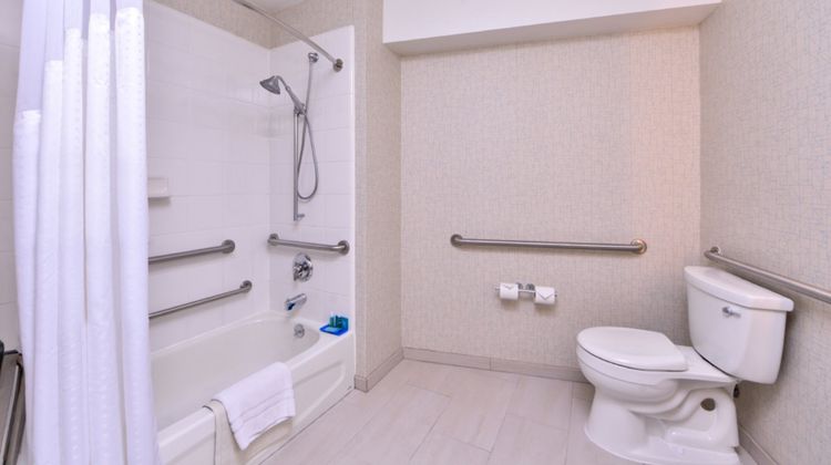 Holiday Inn Express Walnut Creek Room