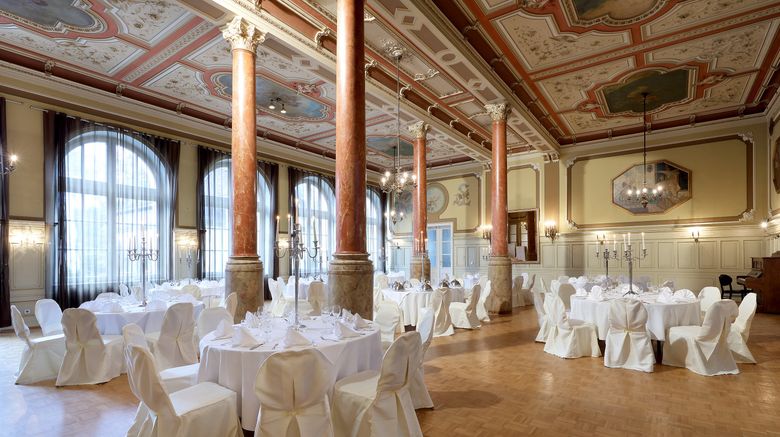 <b>Eurostars Park Hotel Maximilian Restaurant</b>. Images powered by <a href="https://www.leonardoworldwide.com/" title="Leonardo Worldwide" target="_blank">Leonardo</a>.