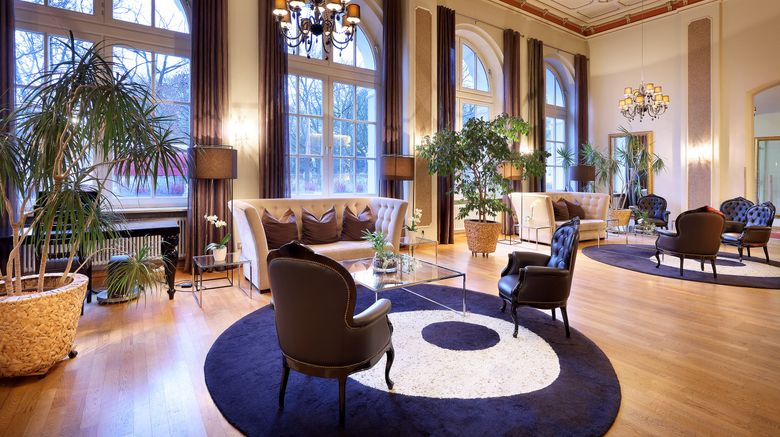 <b>Eurostars Park Hotel Maximilian Lobby</b>. Images powered by <a href="https://www.leonardoworldwide.com/" title="Leonardo Worldwide" target="_blank">Leonardo</a>.