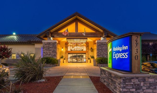 Holiday Inn Express Walnut Creek Exterior