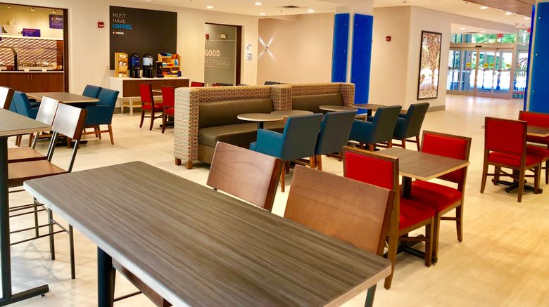 <b>Holiday Inn Express Raleigh Arpt Brier Restaurant</b>. Images powered by <a href="https://www.leonardoworldwide.com/" title="Leonardo Worldwide" target="_blank">Leonardo</a>.