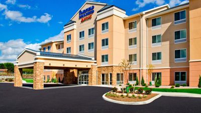 Fairfield Inn & Suites Watertown