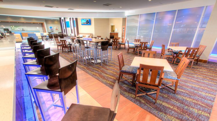 Holiday Inn Tampa Westshore Airport Restaurant