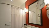 Armon Plaza Montreal Airport Room