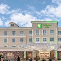 Holiday Inn & Suites Lafayette North