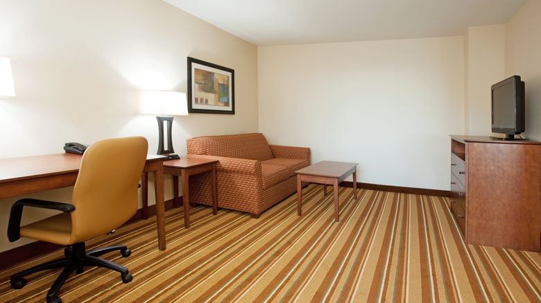 <b>Holiday Inn Express & Stes Entrada Park Suite</b>. Images powered by <a href="https://www.leonardoworldwide.com/" title="Leonardo Worldwide" target="_blank">Leonardo</a>.