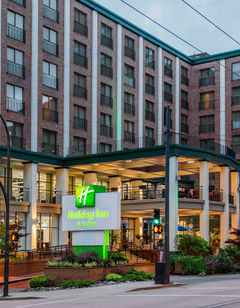Holiday Inn & Suites Vancouver Downtown