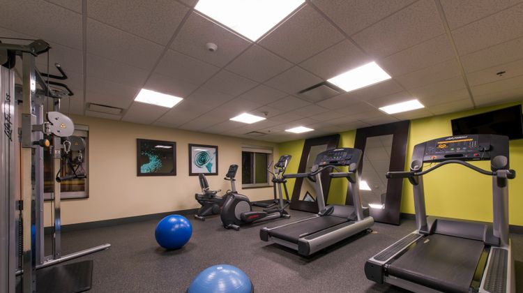 Holiday Inn Express Hotel & Suites Health Club