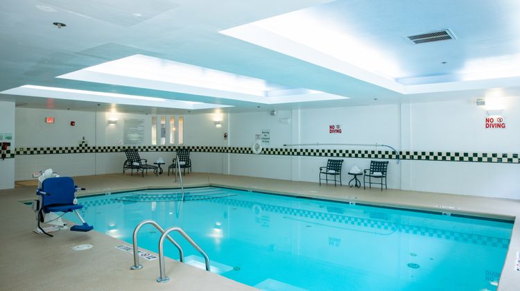 Holiday Inn Hotel & Suites Cary Pool