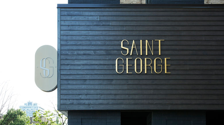 <b>Kimpton Saint George Hotel Exterior</b>. Images powered by <a href="https://www.leonardoworldwide.com/" title="Leonardo Worldwide" target="_blank">Leonardo</a>.
