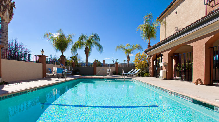 Holiday Inn Express Pool
