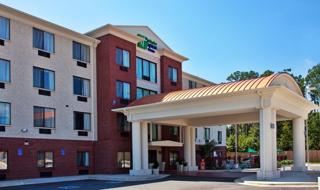 Holiday Inn Express Biloxi-Ocean Springs Exterior