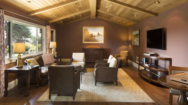 <b>The Lodge at Bodega Bay Lobby</b>. Images powered by <a href="https://www.leonardoworldwide.com/" title="Leonardo Worldwide" target="_blank">Leonardo</a>.