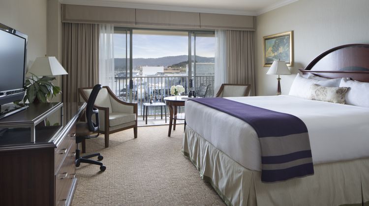 Monterey Plaza Hotel & Spa Room